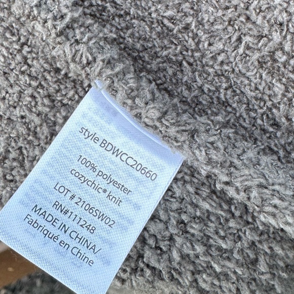 Barefoot Dreams Cozy Soft Sweater W/ Hood & Pockets Size Small - Picture 5 of 5